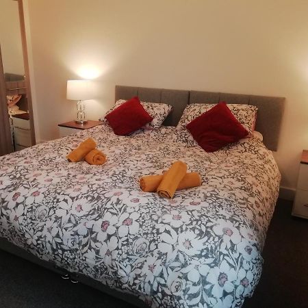 Carvetii - Vincent House - Large 3 Bedroom Apartment With On-Site Parking Lochgelly Exterior photo