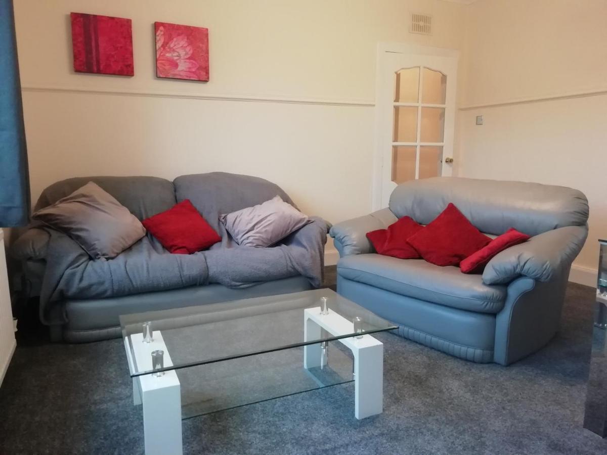 Carvetii - Vincent House - Large 3 Bedroom Apartment With On-Site Parking Lochgelly Exterior photo